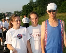 Photo of the Daldorphs at the Beat the Heat Fathers Day Run.