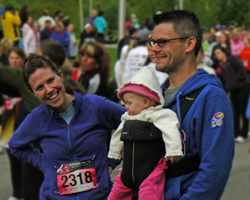 Photo of the Skorupskis at the start of the Mothers Day Run.