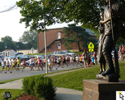 Photo of start of Horsethief Run and link to Flickr slideshow.