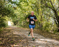 Photo of Dan Kuhlman at the Prairie Spirit Fall Classic 50K.